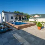 Palomino House Sinj